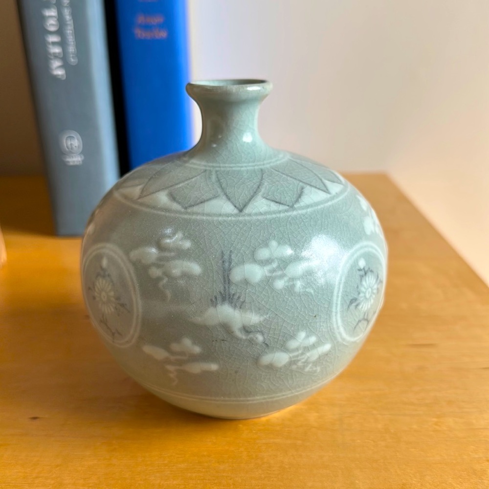Korean Celadon Crane Ceramic Pottery